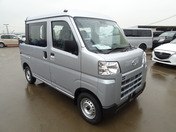 It is a picture of the silver daihatsu hijet deck van in 2022,First Photo Stock No.Y049617