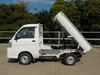 It is a picture of the white daihatsu hijet dump in 2011,Sub Photo 0 Stock No.Y049874