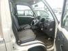 It is a picture of the off white daihatsu hijet truck in 2008,Sub Photo 7 Stock No.Y057877