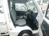 It is a picture of the white suzuki carry  truck in 2017,Sub Photo 8 Stock No.Y057901