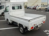 It is a picture of the white suzuki carry  truck in 2017,Sub Photo 2 Stock No.Y057901