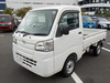 It is a picture of the white daihatsu hijet truck in 2016,Sub Photo 1 Stock No.Y057913