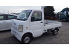 It is a picture of the white suzuki carry  truck in 2006,Sub Photo 5 Stock No.Y058156