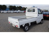 It is a picture of the white suzuki carry  truck in 2006,Sub Photo 12 Stock No.Y058156