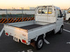 It is a picture of the white suzuki carry  truck in 2004,Sub Photo 21 Stock No.Y058250