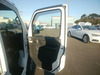 It is a picture of the white suzuki carry  truck in 2006,Sub Photo 5 Stock No.Y058892