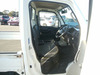 It is a picture of the white suzuki carry  truck in 2010,Sub Photo 11 Stock No.Y058897