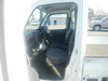 It is a picture of the white suzuki carry  truck in 2009,Sub Photo 14 Stock No.Y058946